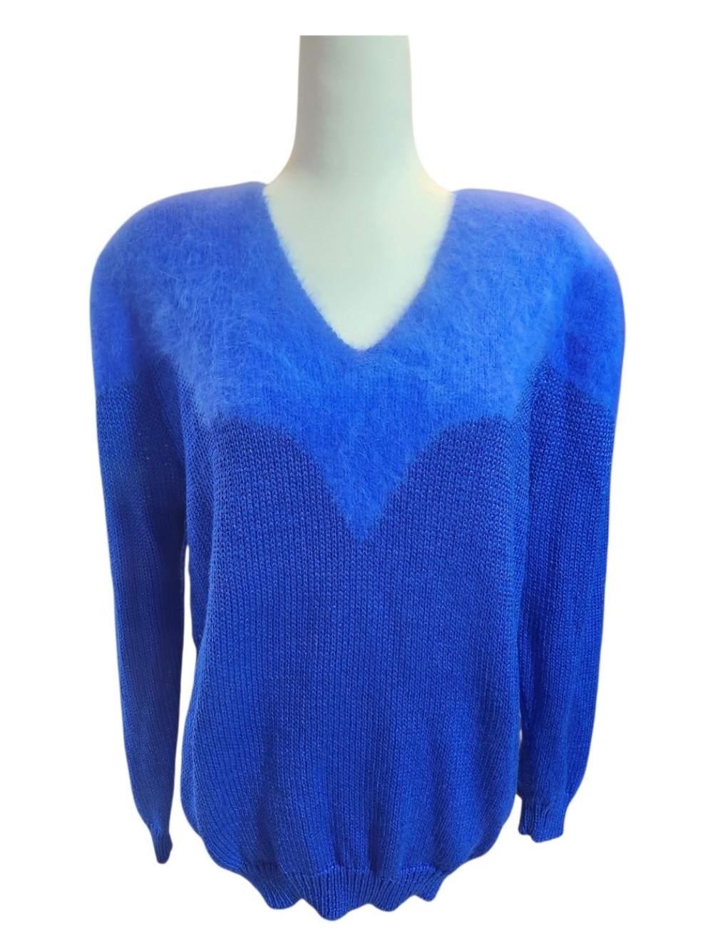 Franco Valeri Vintage 80's V-neck Royal Blue Women's Sweater With Angora Detail.